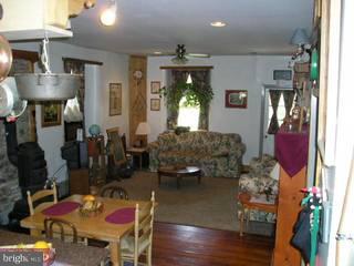 2445 East Swamp Road Quakertown, PA 18951 - Photo 5 of 6 Gallery Image 5