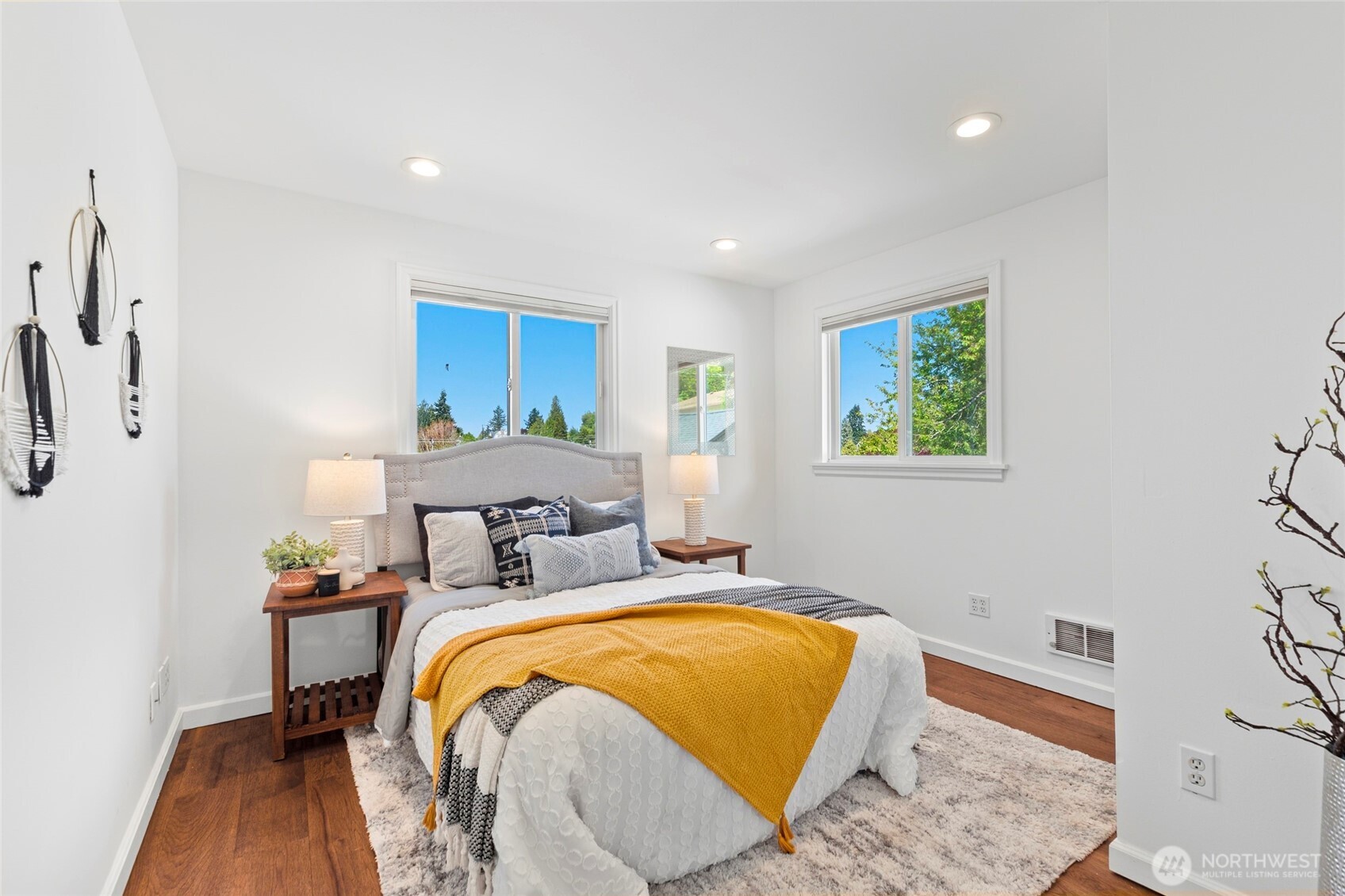 5620 38th Avenue Southwest Seattle, WA 98126 - Photo 23 of 39
