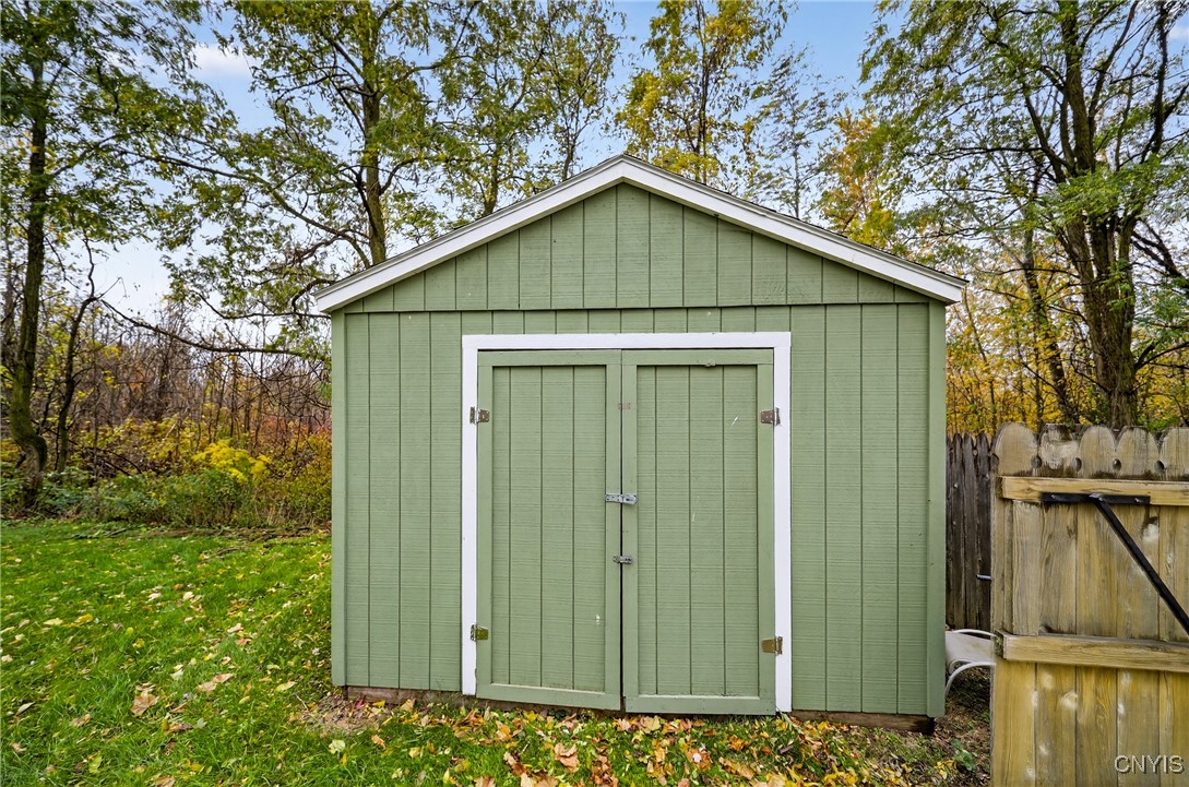 527 Baird Street Manlius, NY 13116 - Photo 49 of 50