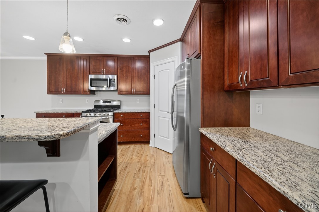 527 Baird Street Manlius, NY 13116 - Photo 8 of 50