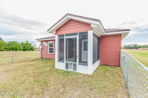 $729,900 | 18100 Crews Road, Glen St. Mary, FL 32040