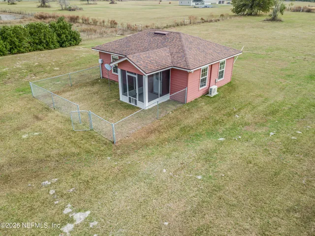 $729,900 | 18100 Crews Road, Glen St. Mary, FL 32040