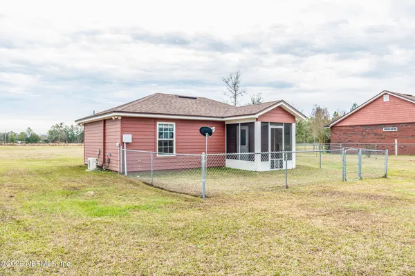 $729,900 | 18100 Crews Road, Glen St. Mary, FL 32040