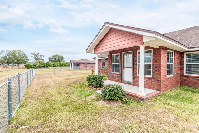 $729,900 | 18100 Crews Road, Glen St. Mary, FL 32040