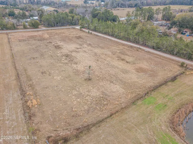 $729,900 | 18100 Crews Road, Glen St. Mary, FL 32040