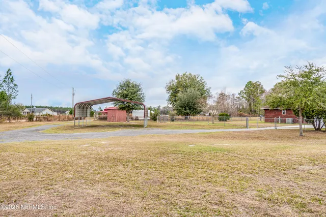 $729,900 | 18100 Crews Road, Glen St. Mary, FL 32040