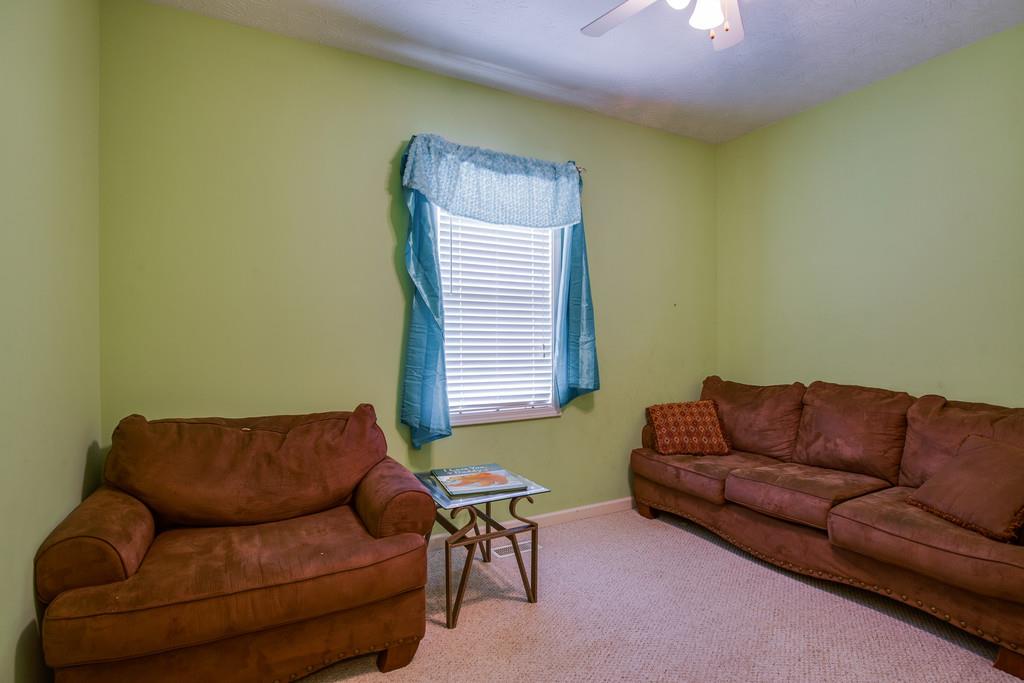 2387 Lights Chapel Road Greenbrier, TN 37073 - Photo 12 of 30 Gallery Image 12