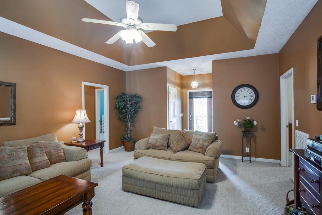 2387 Lights Chapel Road Greenbrier, TN 37073 - Photo 8 of 30 Gallery Image 8