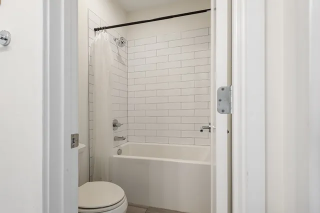 $3,995 | 117 A Elmhurst Avenue, Nashville, TN 37207