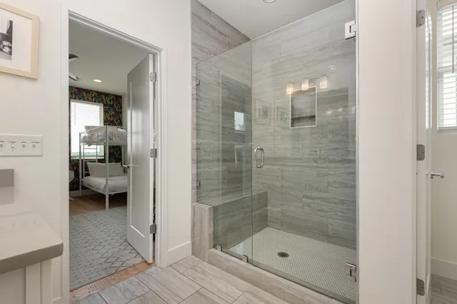 $3,995 | 117 A Elmhurst Avenue, Nashville, TN 37207