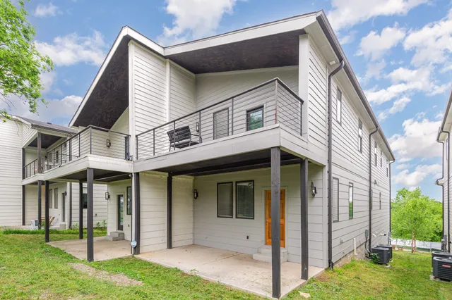 $3,995 | 117 A Elmhurst Avenue, Nashville, TN 37207