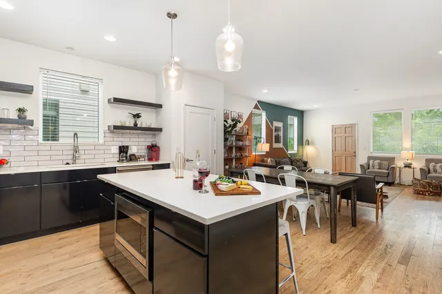 $3,995 | 117 A Elmhurst Avenue, Nashville, TN 37207