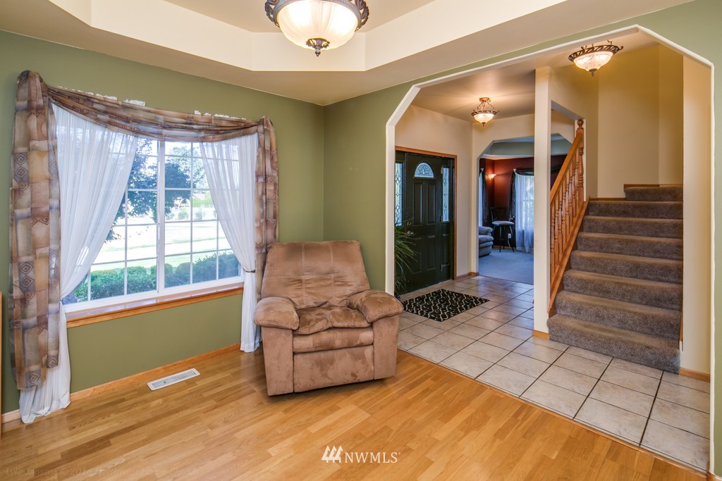 419 East Hemmi Road Lynden, WA 98264 - Photo 3 of 25
