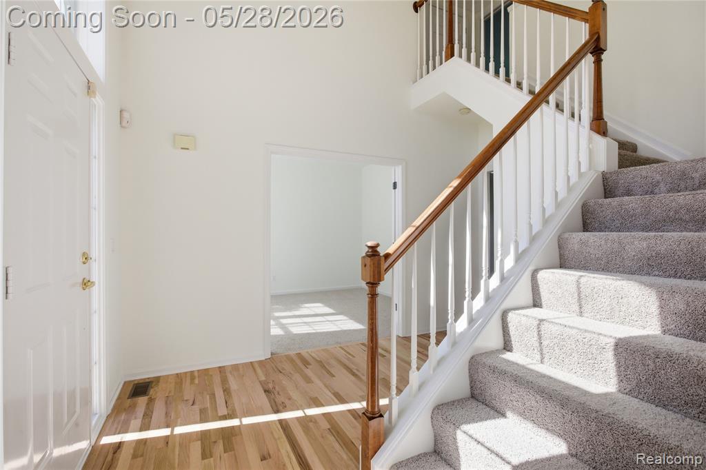 496 Pleasant Ridge Drive Canton, MI 48188 - Photo 8 of 42