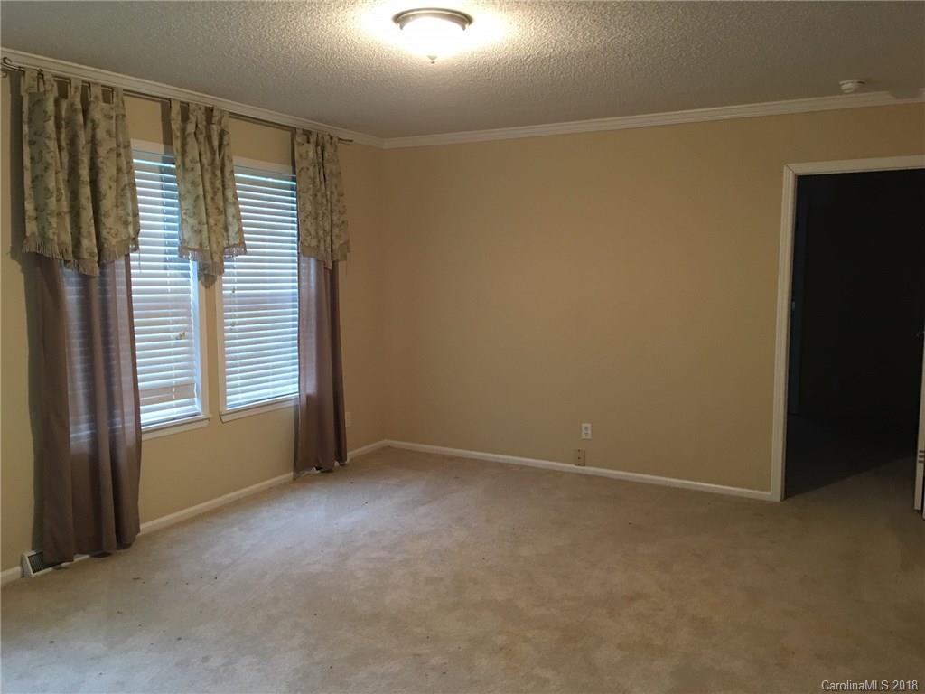 629 Carson Creek Road Brevard, NC 28712 - Photo 17 of 24 Gallery Image 17