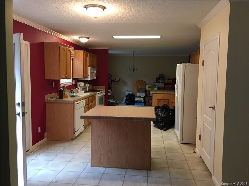 629 Carson Creek Road Brevard, NC 28712 - Photo 10 of 24 Gallery Image 10