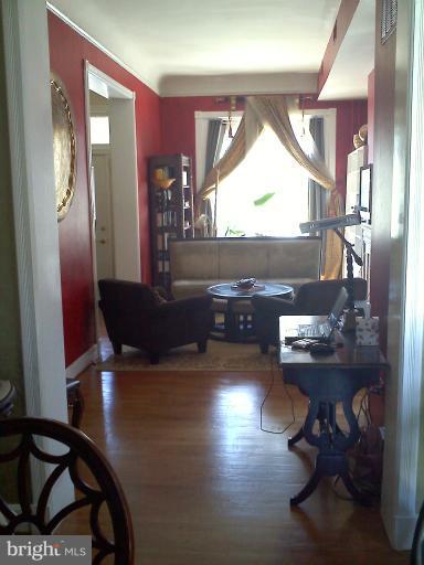 204 East Biddle Street, Unit MAIN Baltimore, MD 21202 - Photo 9 of 15 Living Room