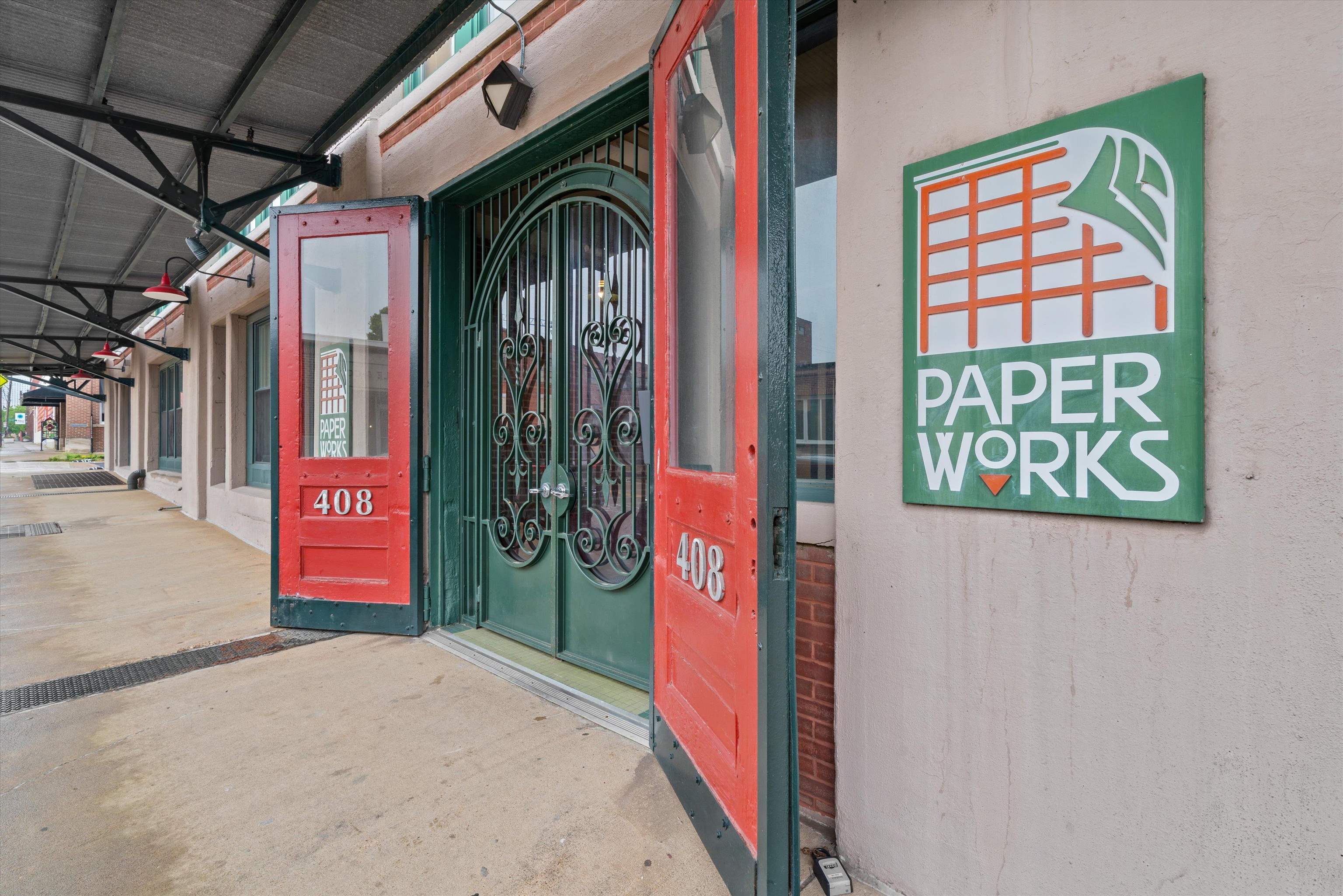 408 South Front Street, Unit 413 Memphis, TN 38103 - Photo 26 of 30 a view of an entryway