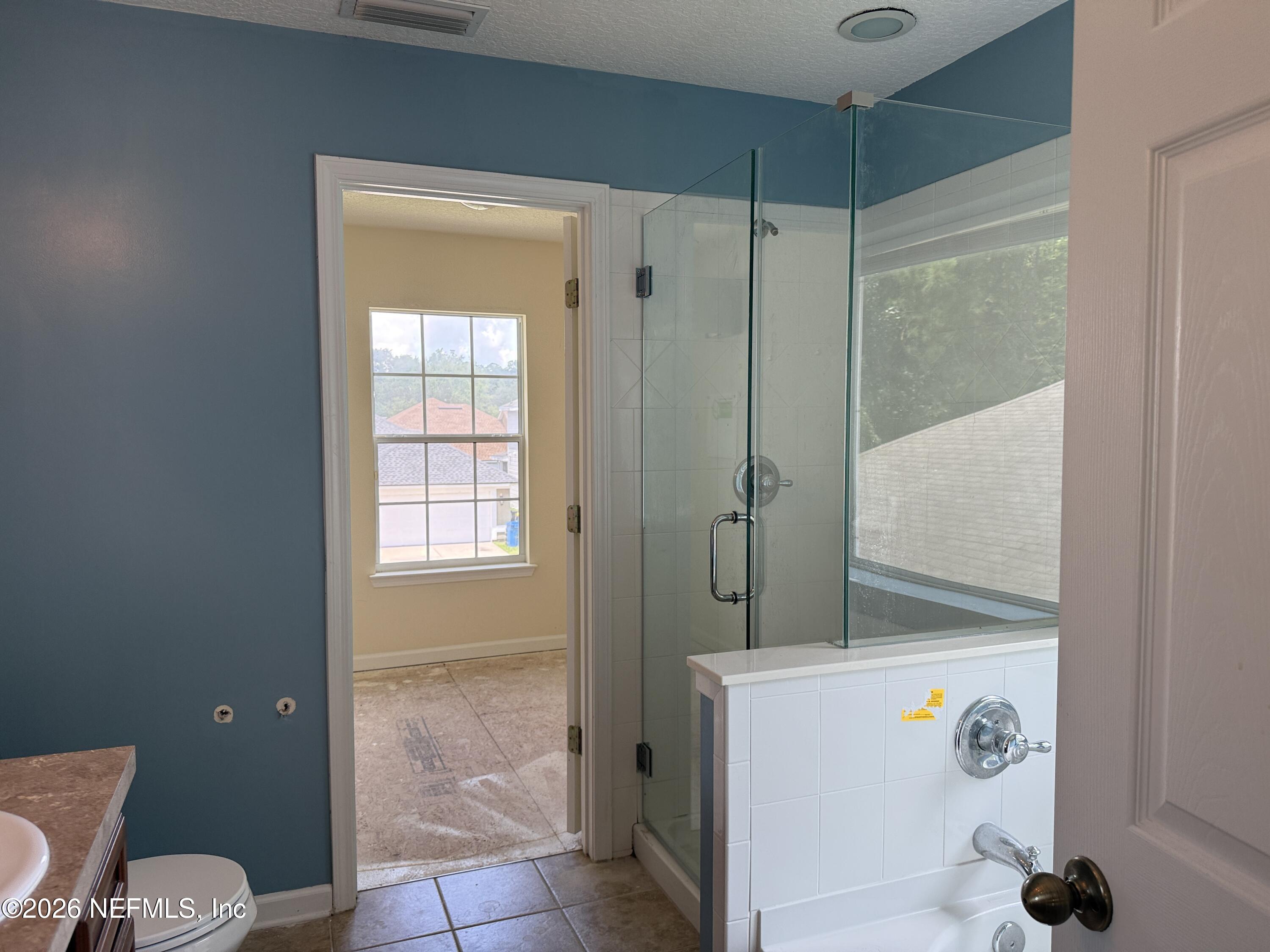 11529 Oaklawn Road Jacksonville, FL 32218 - Photo 25 of 29 Master bath