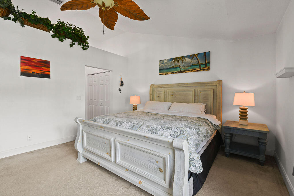 719 Ocean Dunes Circle Jupiter, FL 33477 - Photo 13 of 31 719OceanDunesCir-2022_31