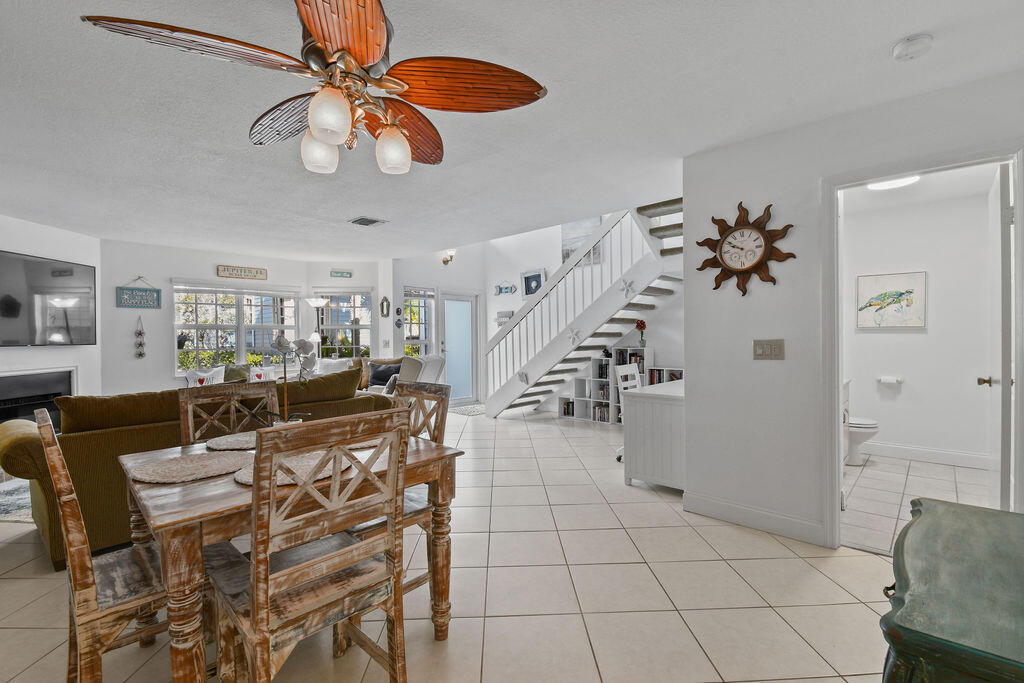 719 Ocean Dunes Circle Jupiter, FL 33477 - Photo 8 of 31 719OceanDunesCir-2022_16