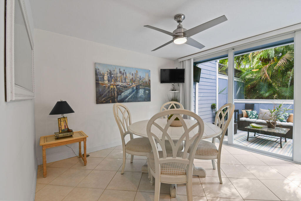 719 Ocean Dunes Circle Jupiter, FL 33477 - Photo 9 of 31 719OceanDunesCir-2022_18