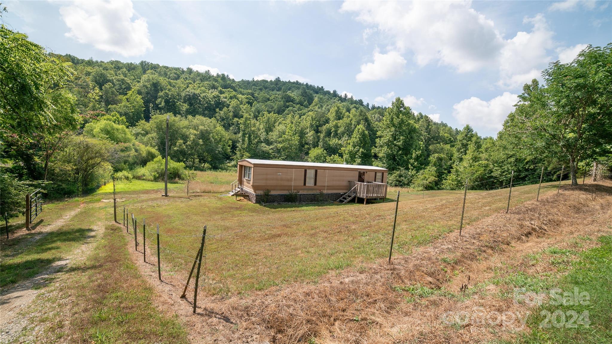 2868 Zacks Fork Road Lenoir, NC 28645 - Photo 9 of 20 Gallery Image 9