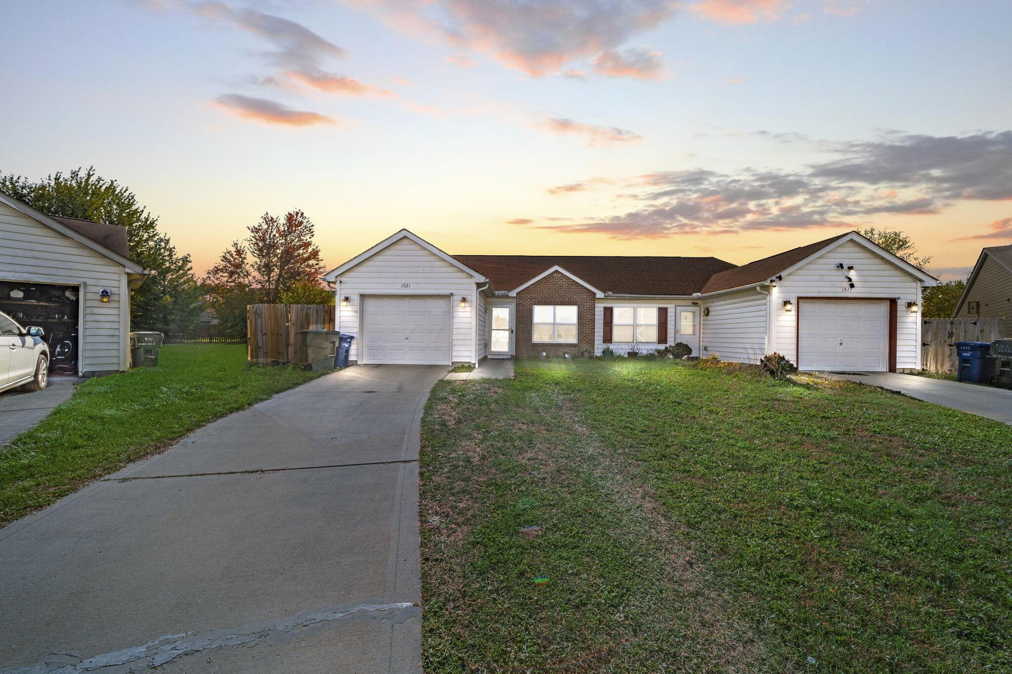 1521 October Ridge Court Columbus, OH 43223 - Photo 2 of 64 2-web-or-mls-DSC09745 DTE