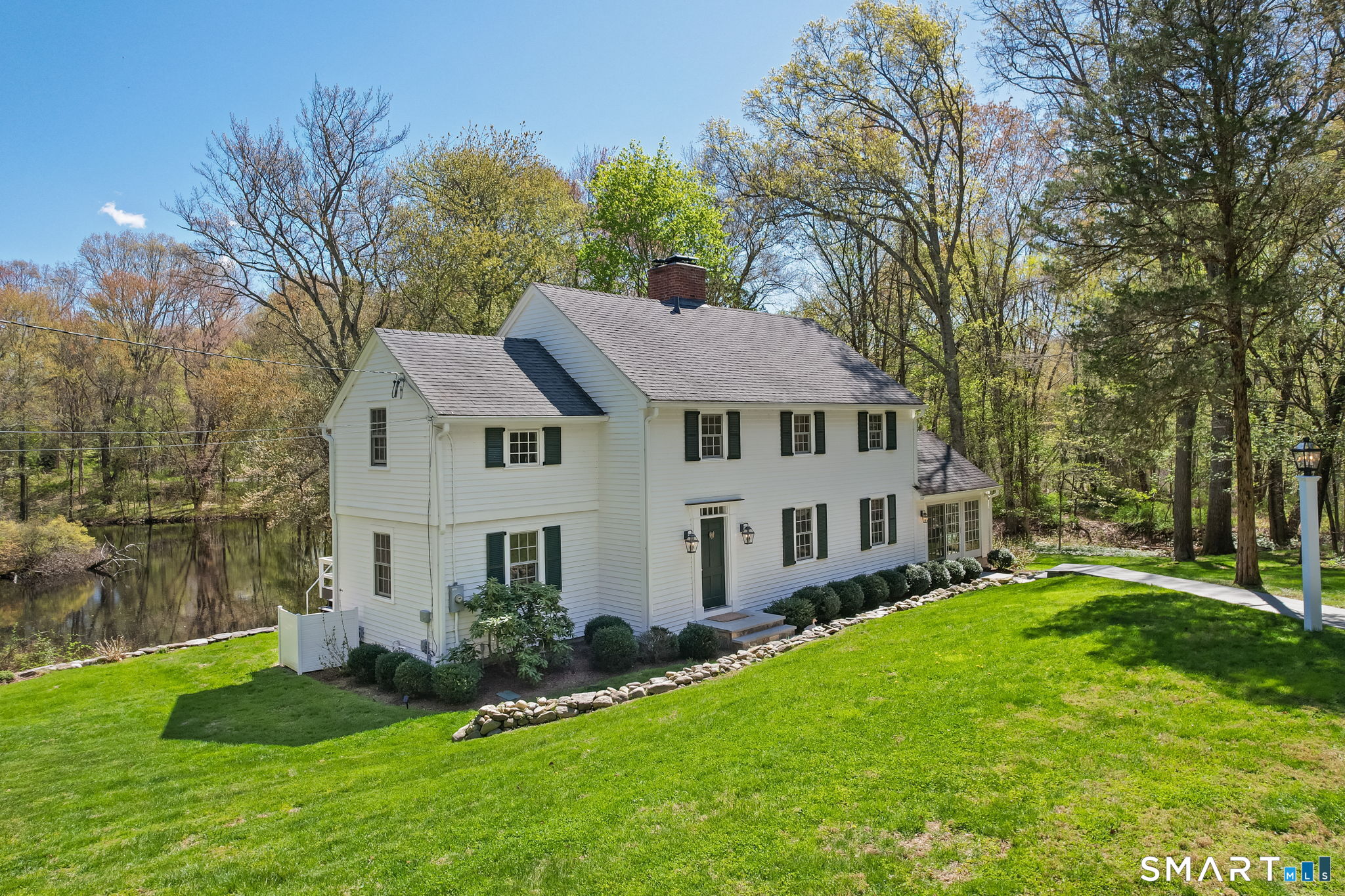 3 Cedar Pond Road Westport, CT 06880 - Photo 2 of 36