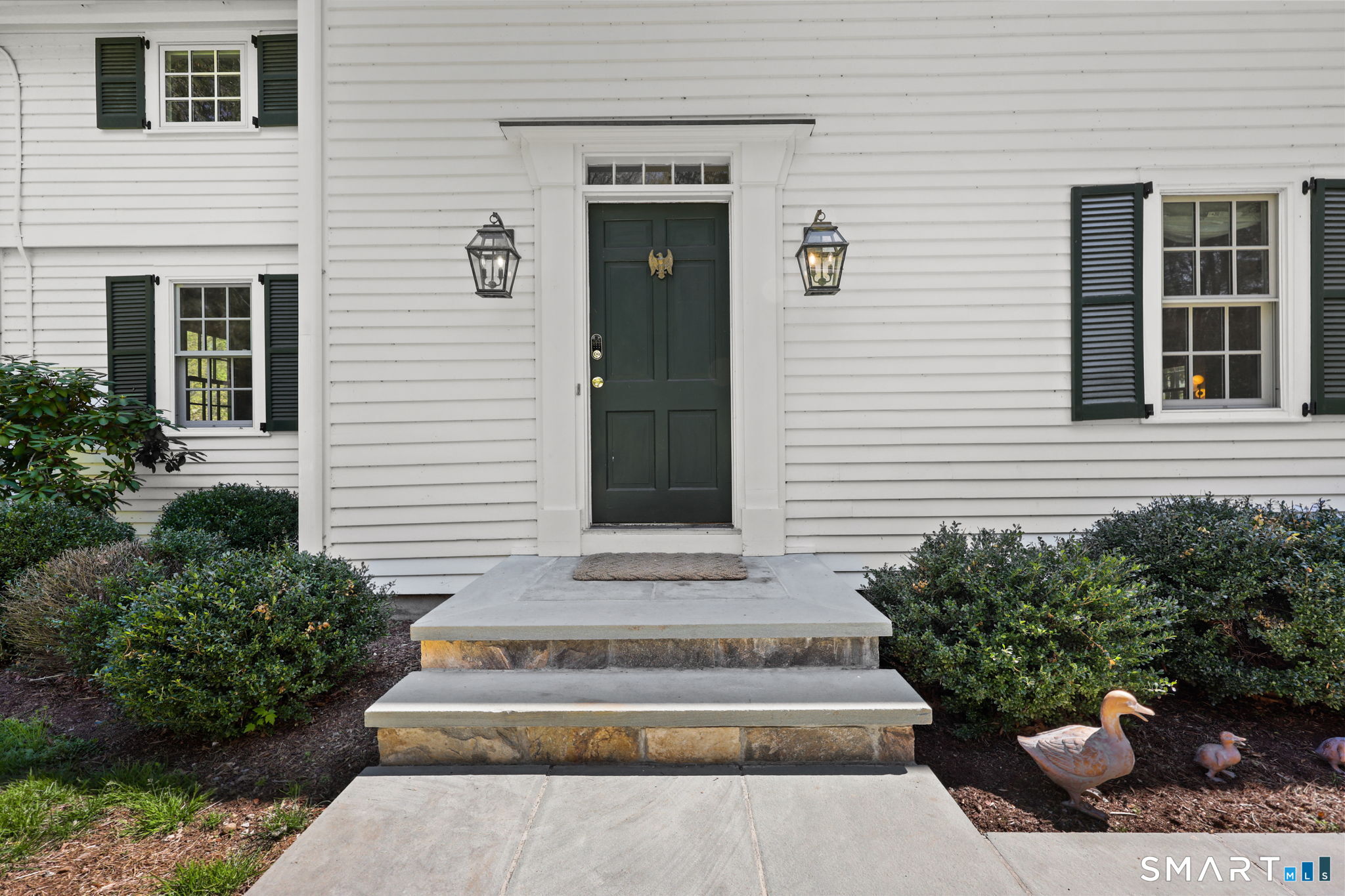 3 Cedar Pond Road Westport, CT 06880 - Photo 4 of 36