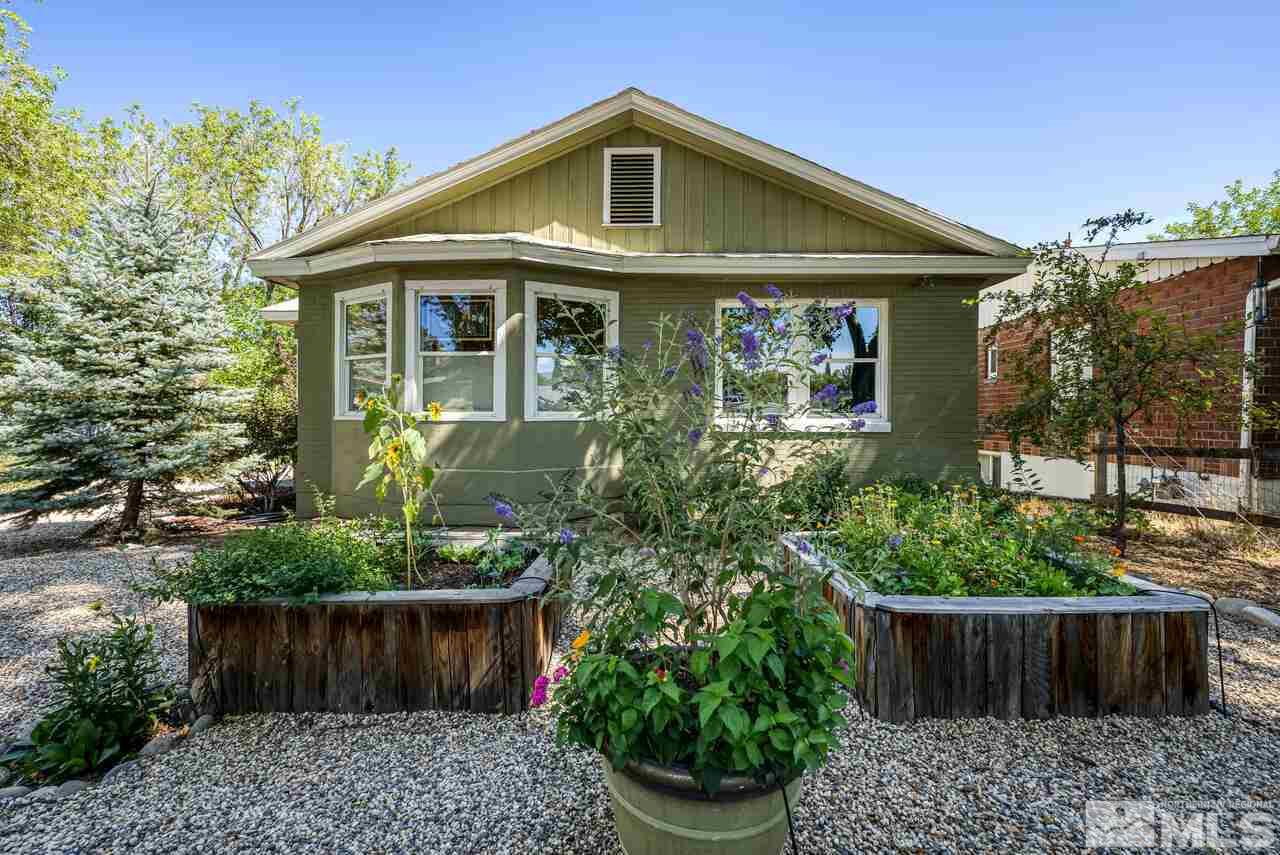 230 Martin Street Reno, NV 89509 - Photo 30 of 38 a front view of a house with a yard