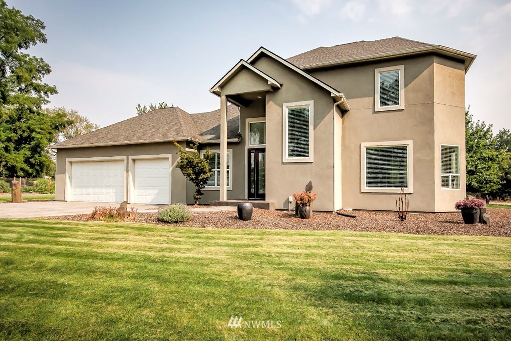 215 Looking Glass Road Walla Walla, WA 99362 - Photo 2 of 32 Gallery Image 2