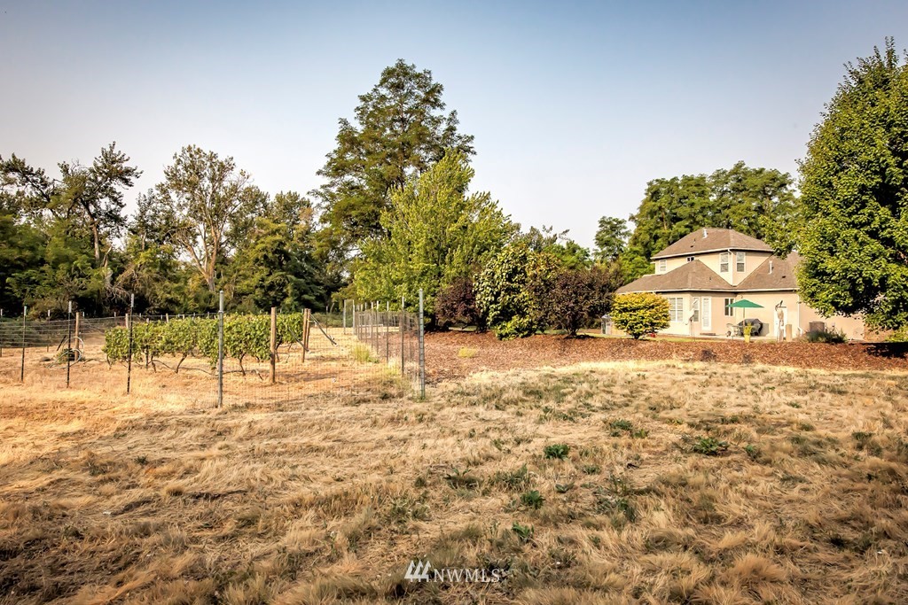 215 Looking Glass Road Walla Walla, WA 99362 - Photo 26 of 32 Gallery Image 26