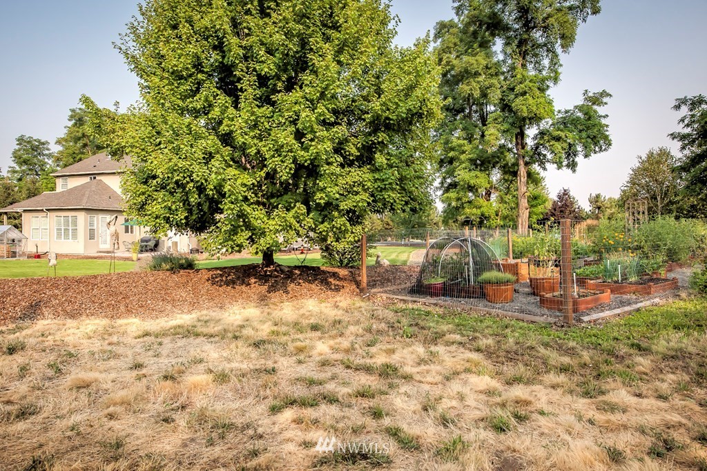 215 Looking Glass Road Walla Walla, WA 99362 - Photo 27 of 32 Gallery Image 27