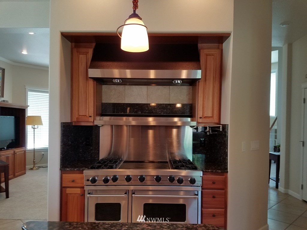 215 Looking Glass Road Walla Walla, WA 99362 - Photo 10 of 32 Gallery Image 10
