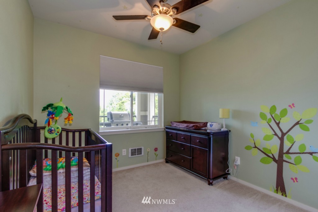 107 164th Street Southeast, Unit 3304 Bothell, WA 98012 - Photo 12 of 18 Gallery Image 12