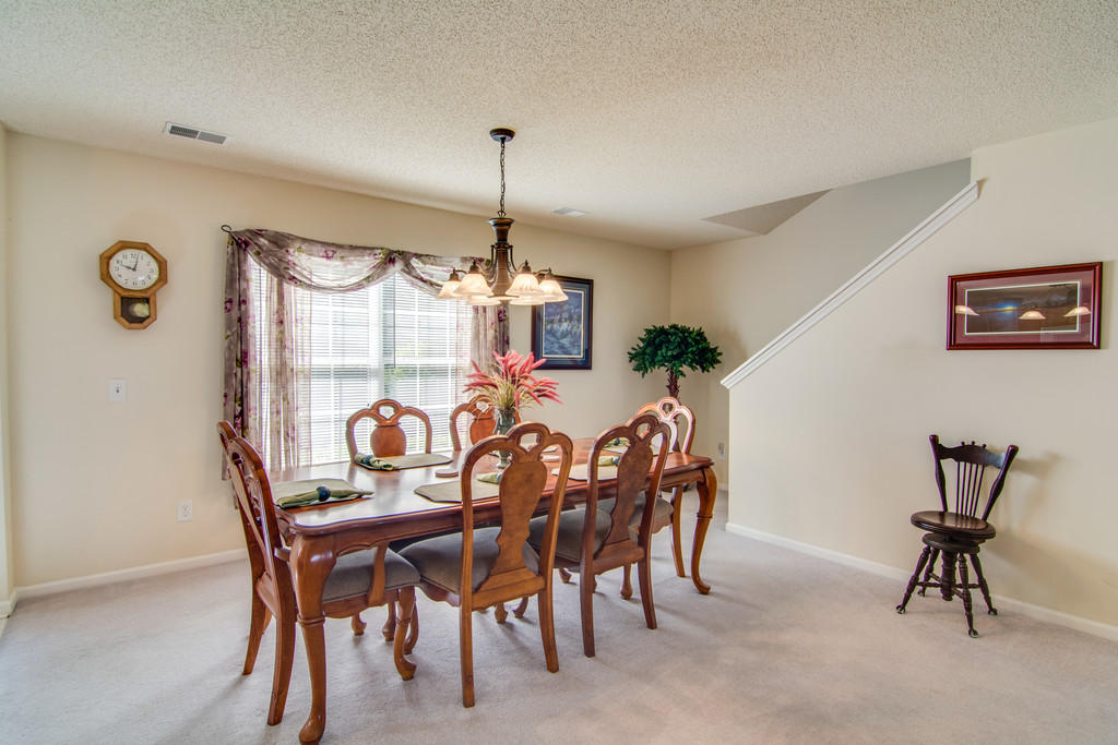 206 Eagle Ridge Road Summerville, SC 29485 - Photo 9 of 34 cs1605161-1010