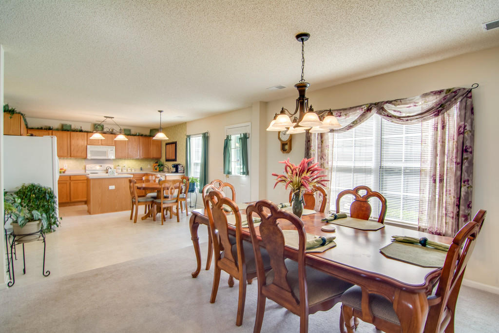 206 Eagle Ridge Road Summerville, SC 29485 - Photo 10 of 34 cs1605161-1011