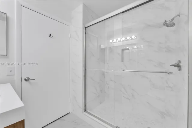 $2,400 | 2331 Northwest 96th Terrace, Unit 17F, Pembroke Pines, FL 33024