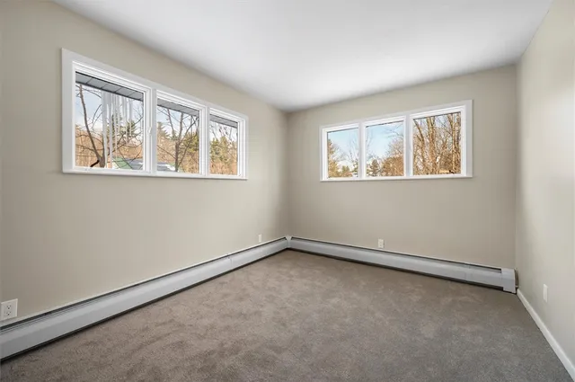 $285,000 | 399 Jackson Summit Road, Unit E, Mayfield, NY 12117