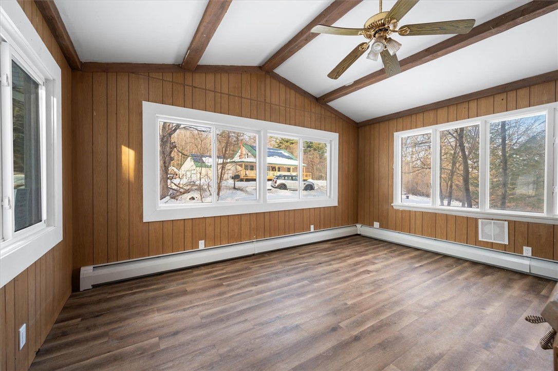 399 Jackson Summit Road, Unit E Mayfield, NY 12117 - Photo 9 of 17