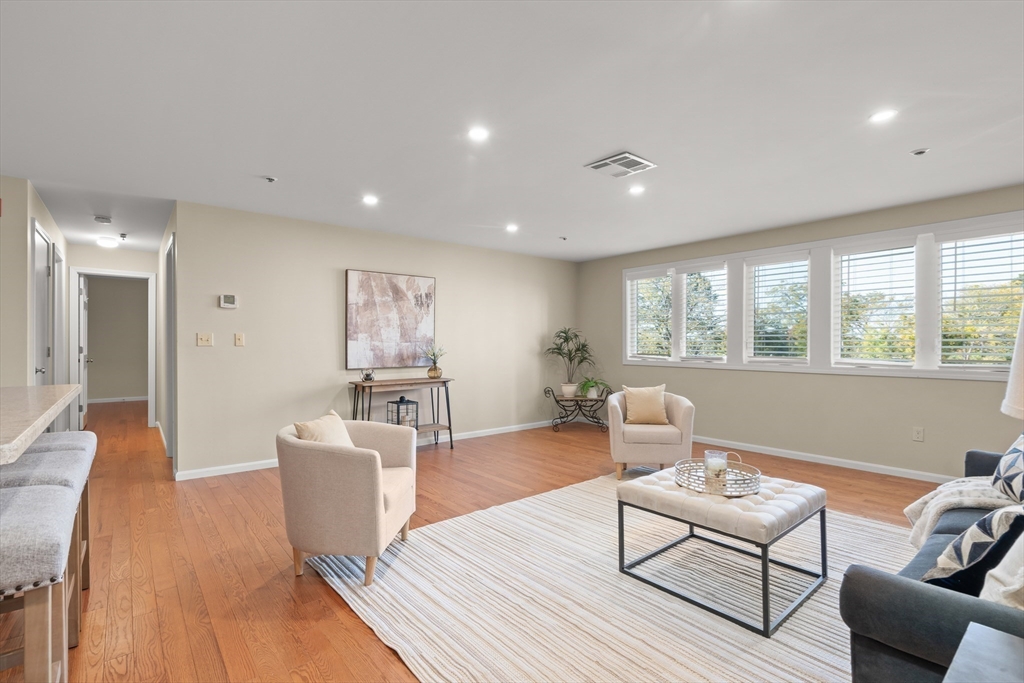 38 Dunham Road, Unit 204 Beverly, MA 01915 - Photo 9 of 27
