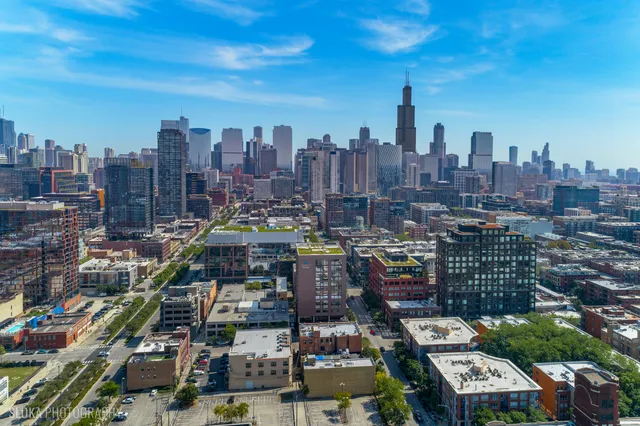 $2,999,999 | 116 North Willard Court, Unit PH01, Chicago, IL 60607