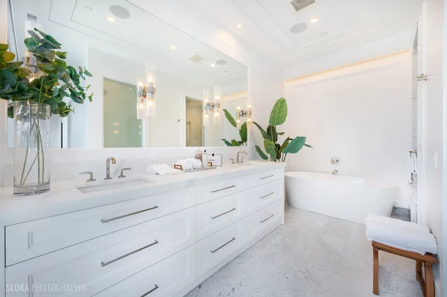 $2,999,999 | 116 North Willard Court, Unit PH01, Chicago, IL 60607