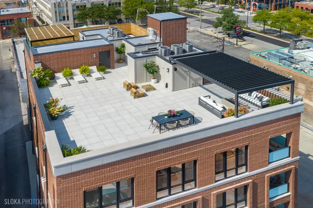 $2,999,999 | 116 North Willard Court, Unit PH01, Chicago, IL 60607