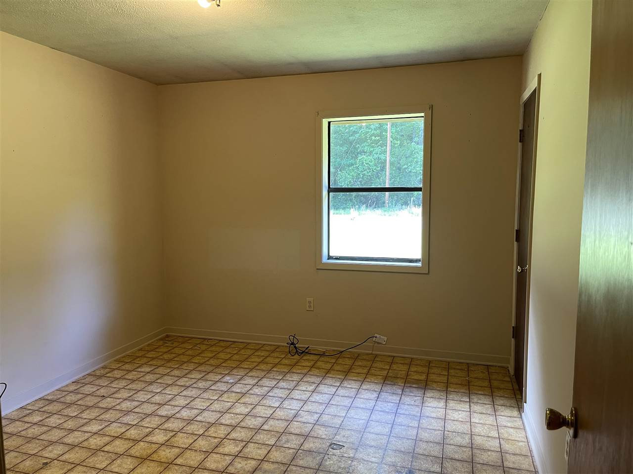 2285 Duke Road Utica, MS 39175 - Photo 3 of 7 Photo 3