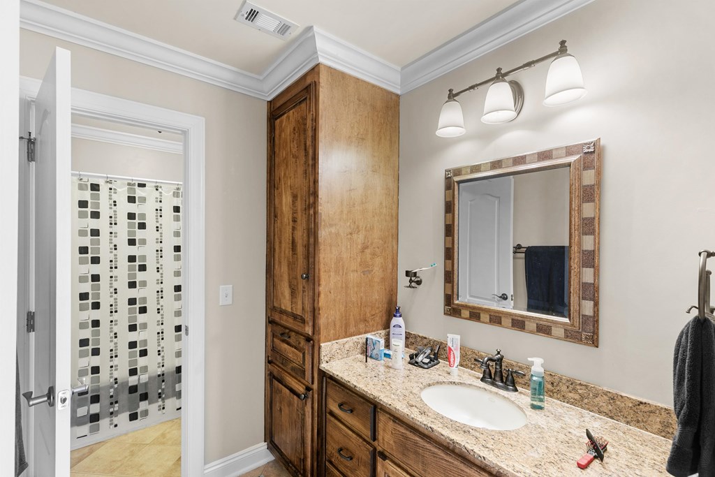 647 Westbrook Road Dothan, AL 36303 - Photo 6 of 60