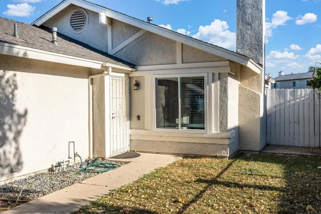 $469,999 | 695 Clearwater Drive, Perris, CA 92571