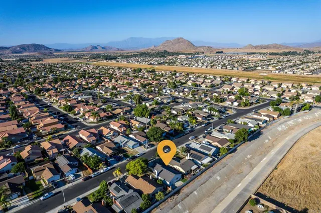 $469,999 | 695 Clearwater Drive, Perris, CA 92571