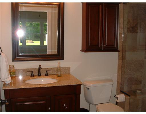 22500 Riley Road Lakeville, IN 46536 - Photo 12 of 21 Gallery Image 12